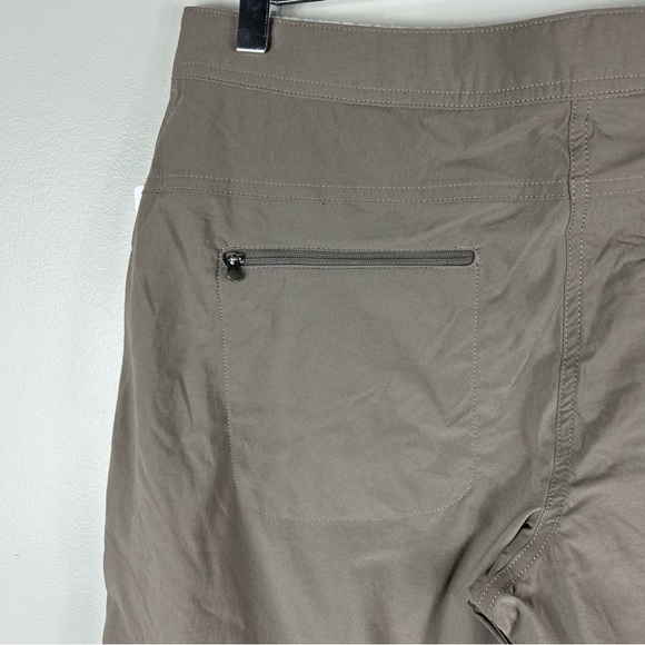 NWT LL Bean Shorts Size 10 - Picture 7 of 16